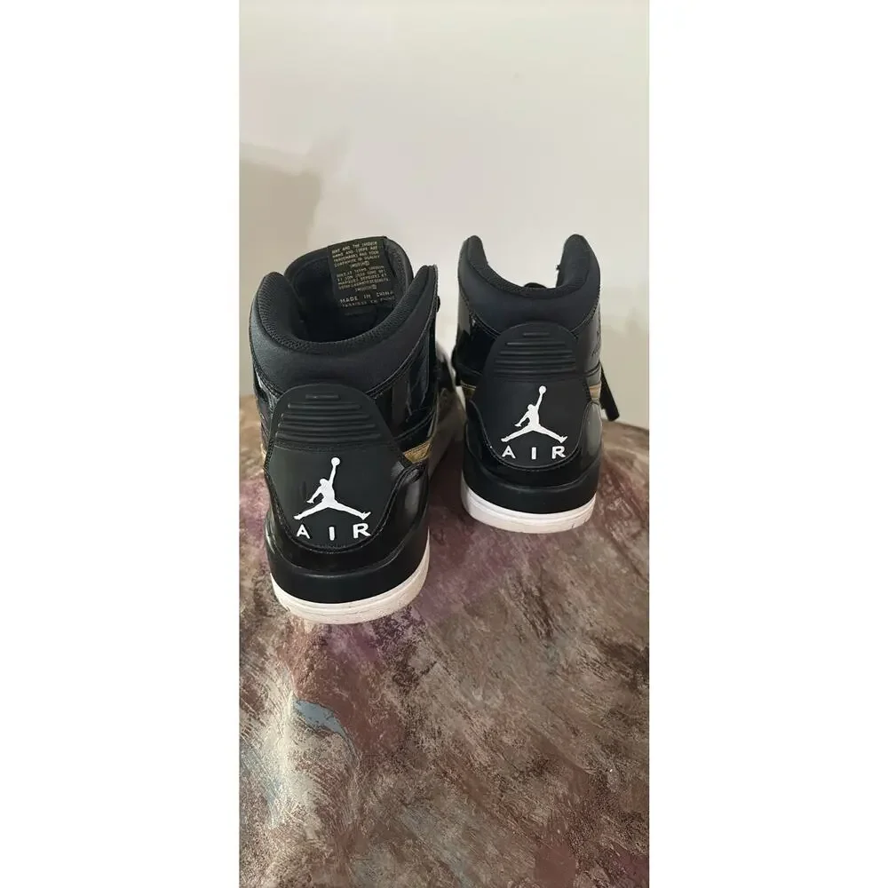 Jordan Legacy 312 Black & Gold Patent Men’s Sz9